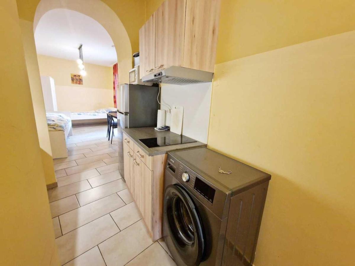 קלן Cozy Apartments In Muelheim מראה חיצוני תמונה