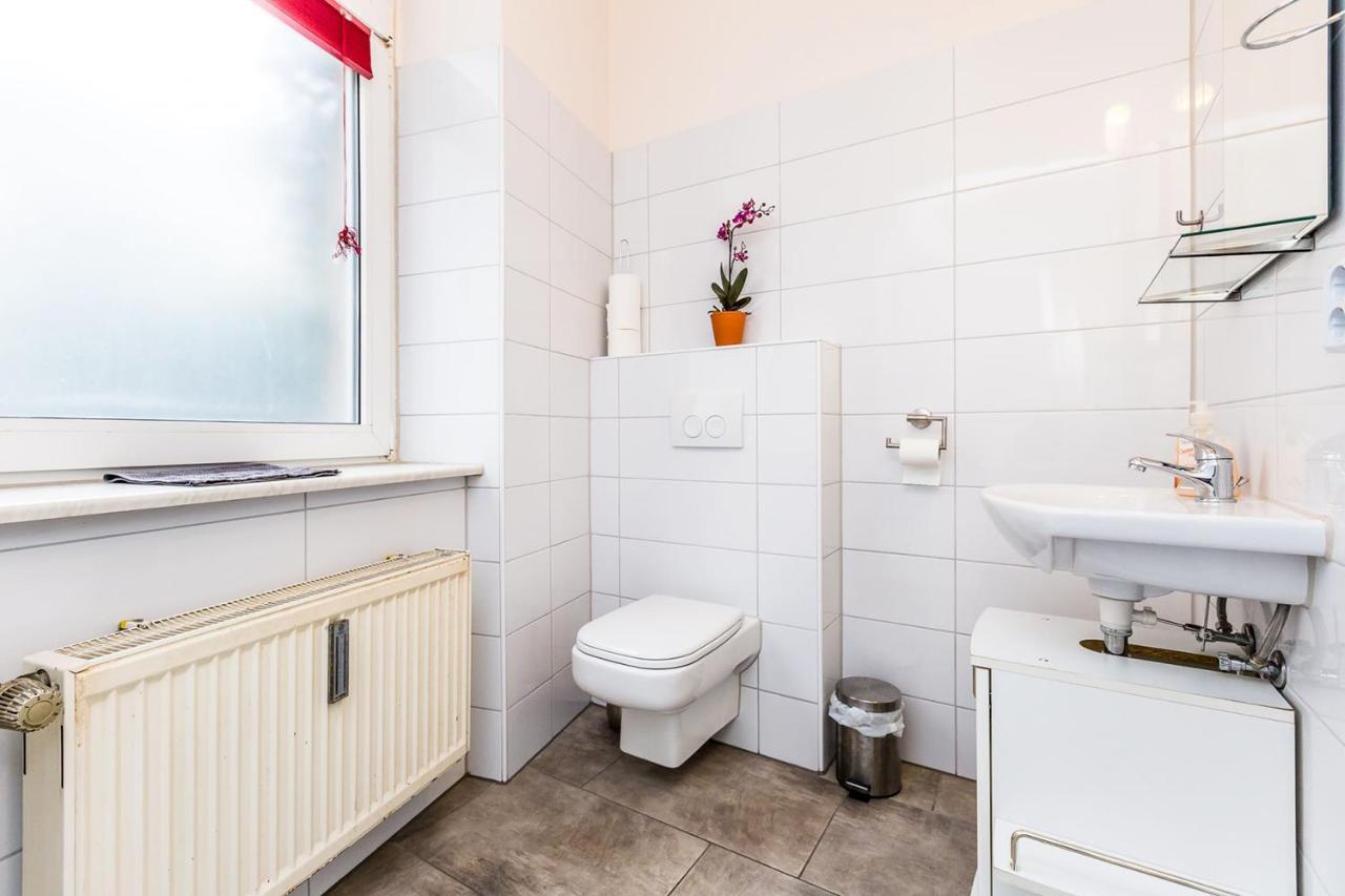 קלן Cozy Apartments In Muelheim מראה חיצוני תמונה