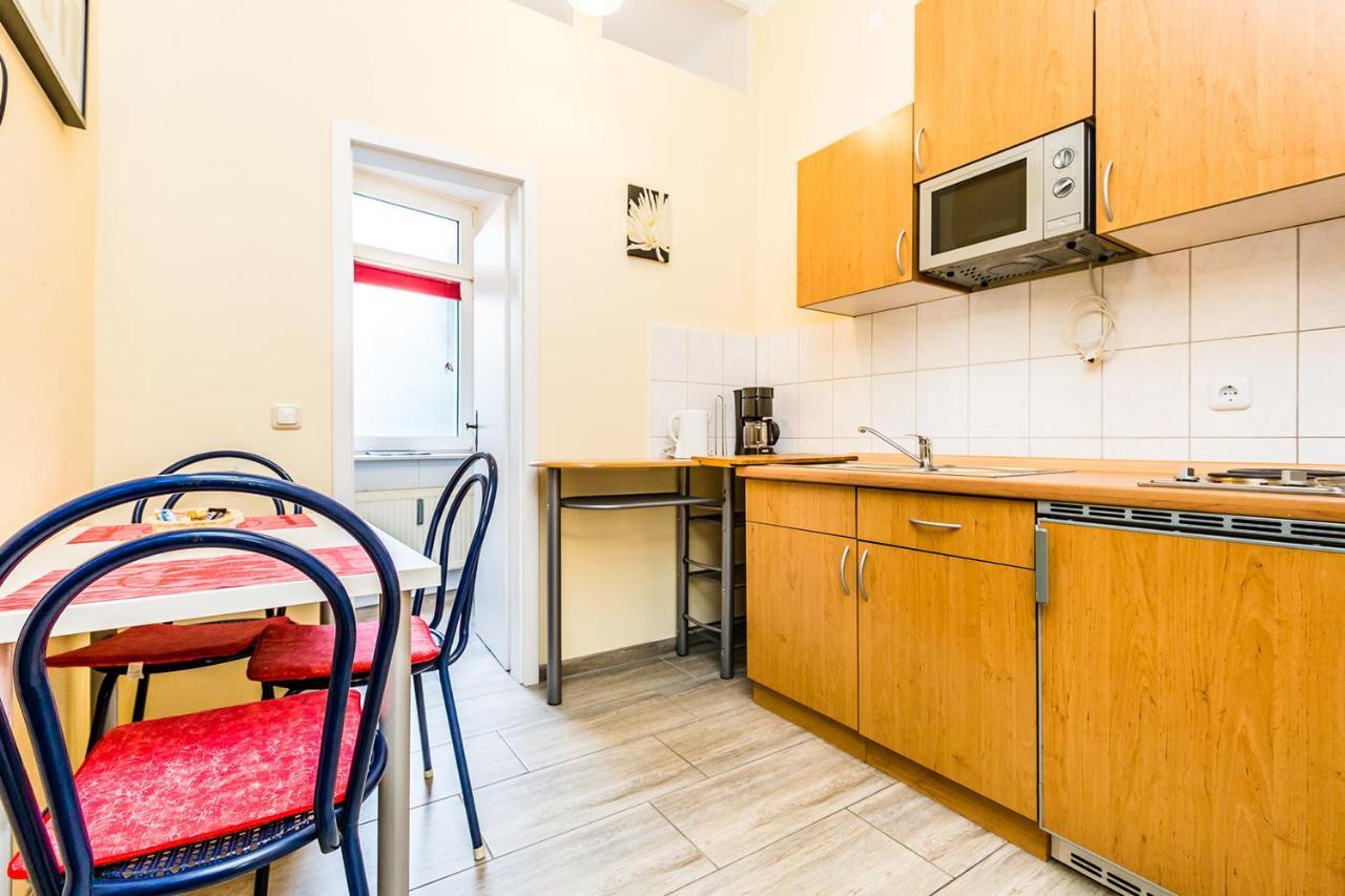 קלן Cozy Apartments In Muelheim מראה חיצוני תמונה