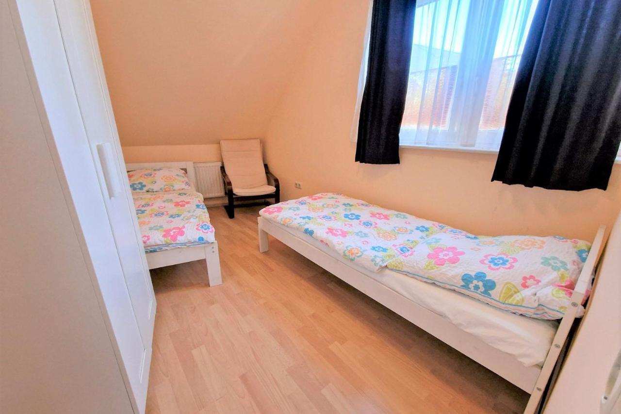 קלן Cozy Apartments In Muelheim מראה חיצוני תמונה