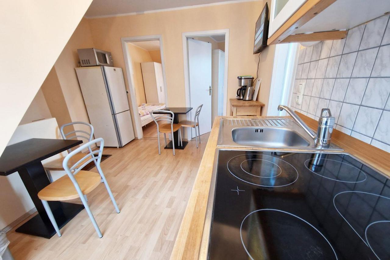 קלן Cozy Apartments In Muelheim מראה חיצוני תמונה