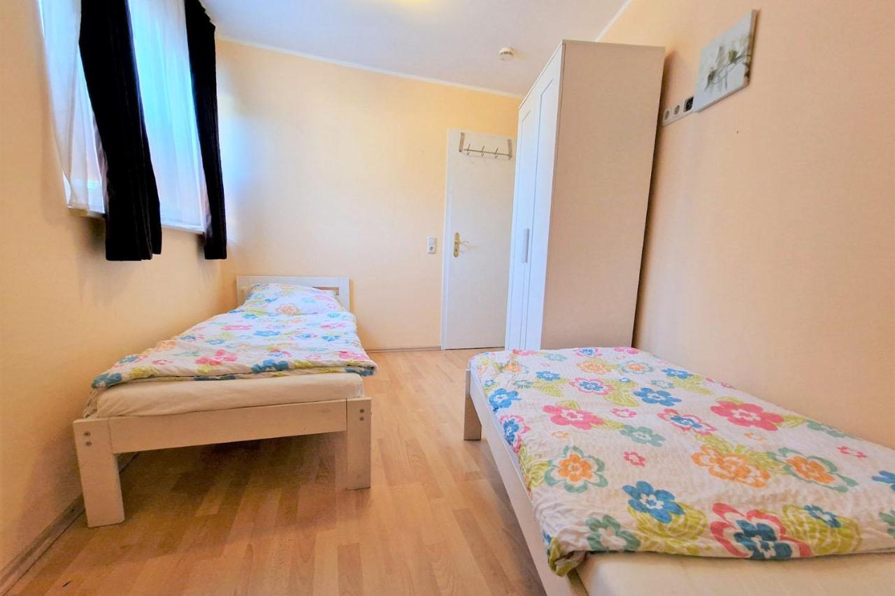 קלן Cozy Apartments In Muelheim מראה חיצוני תמונה