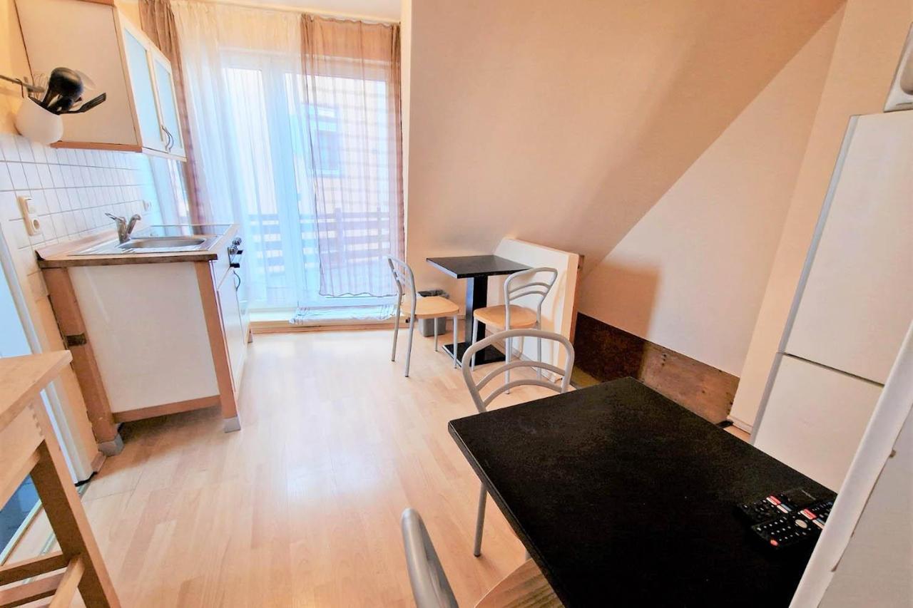 קלן Cozy Apartments In Muelheim מראה חיצוני תמונה