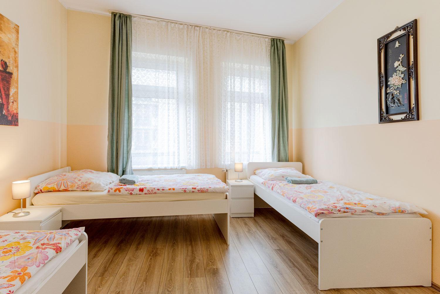 קלן Cozy Apartments In Muelheim מראה חיצוני תמונה