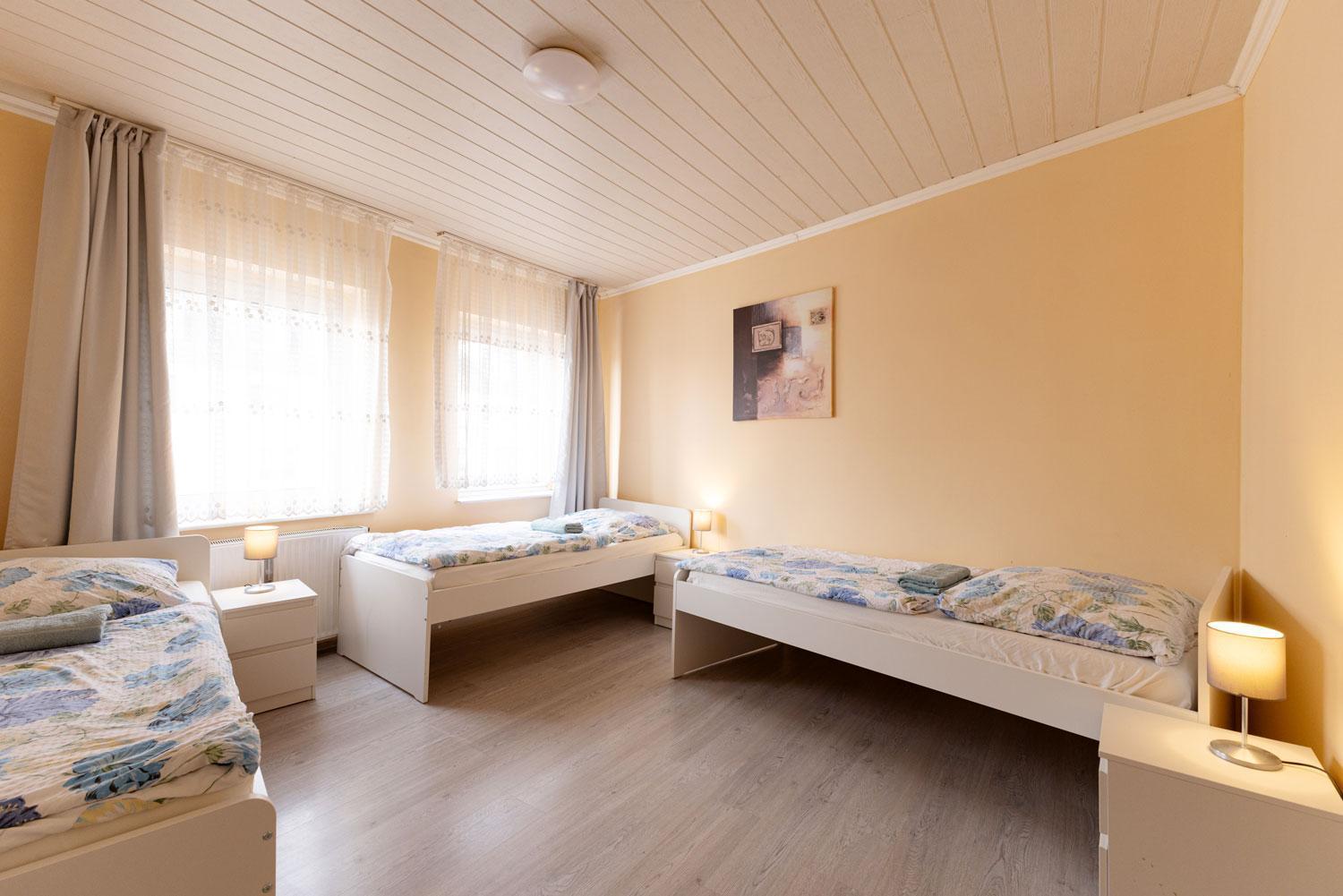 קלן Cozy Apartments In Muelheim מראה חיצוני תמונה
